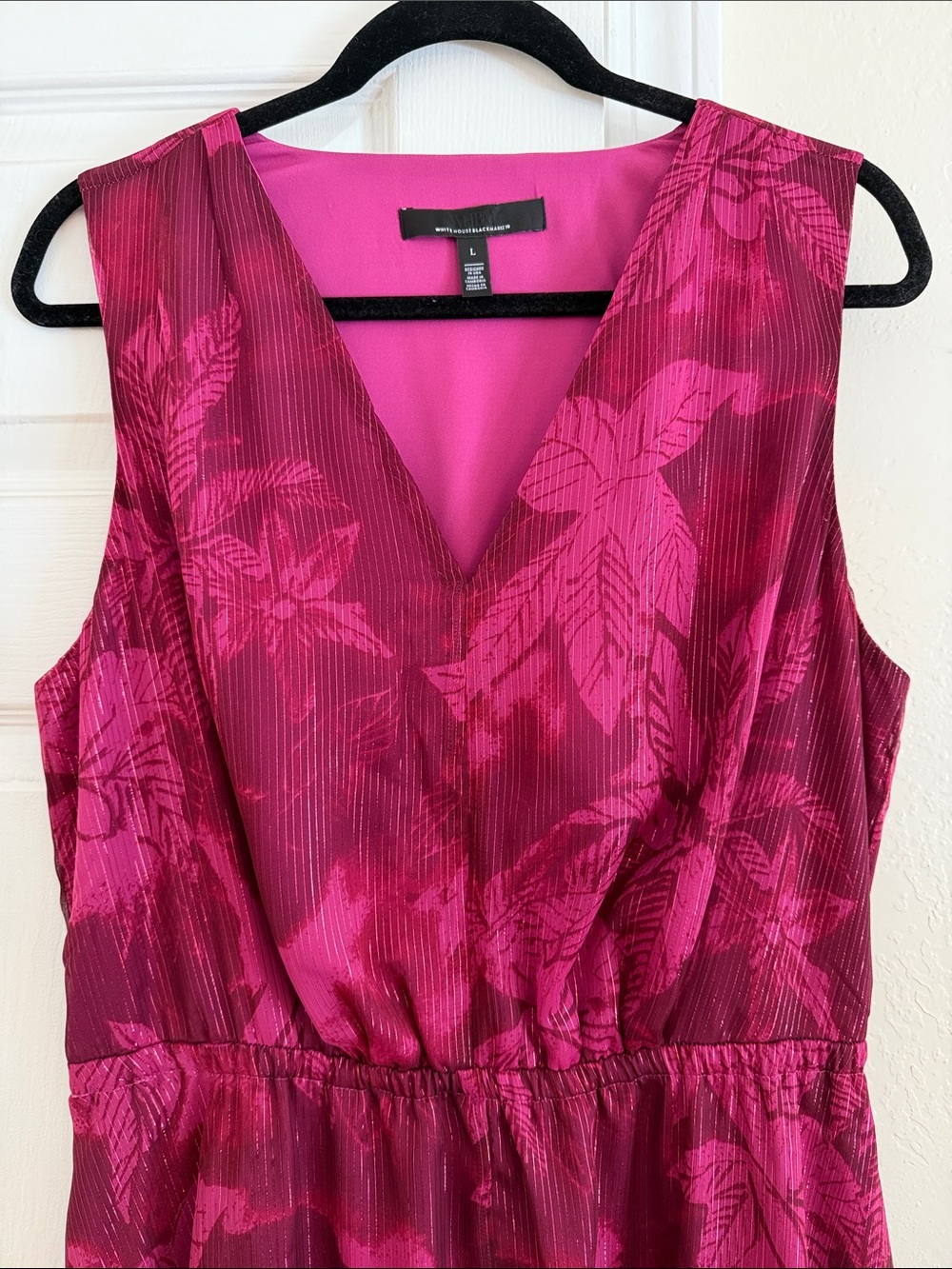 White House Black Market Magenta Floral V-Neck Sleeveless Dress